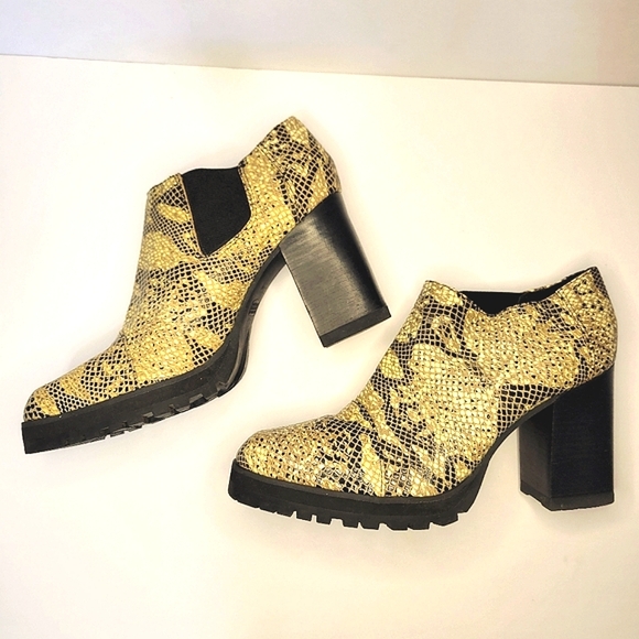 Seychelles California leather slip on snake print, brown black heeled booties - Picture 6 of 8